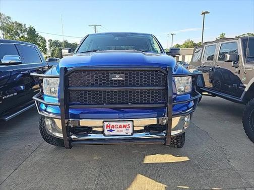 2017 RAM 1500 Big Horn Crew Cab 4x4 57' Box