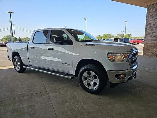 2023 RAM 1500 Big Horn Crew Cab 4x4 64' Box