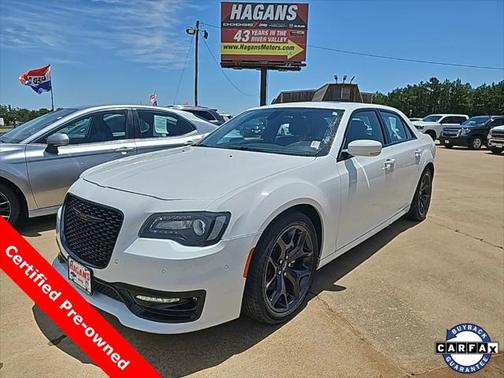 2022 Chrysler 300 S