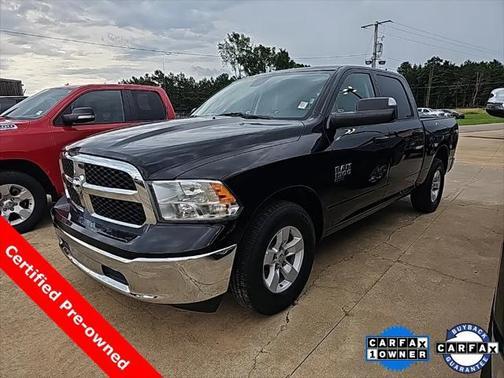 2023 RAM 1500 Classic SLT Crew Cab 4x2 57' Box