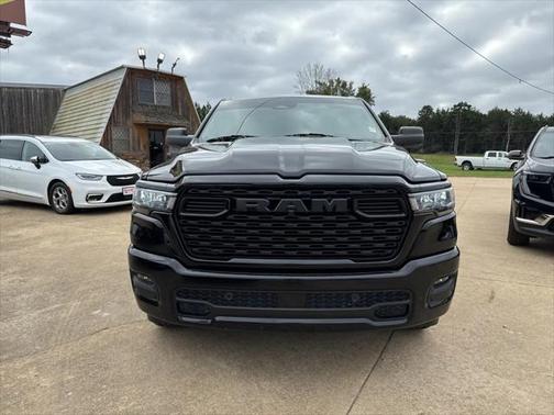 2025 RAM 1500 Tradesman Crew Cab 4x4 57' Box