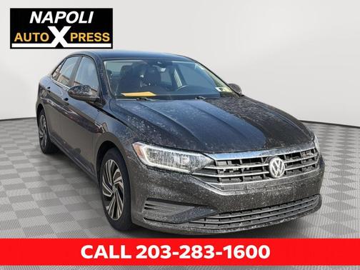 Deep Black Pearl Effect 2021 Volkswagen Jetta 1.4T SEL