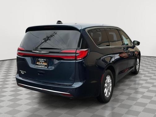 Fathom Blue Pearlcoat 2023 Chrysler Pacifica Touring-L