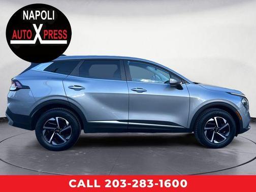 2023 Kia Sportage Hybrid LX