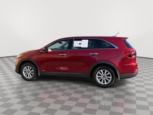 Passion Red 2019 Kia Sorento LX