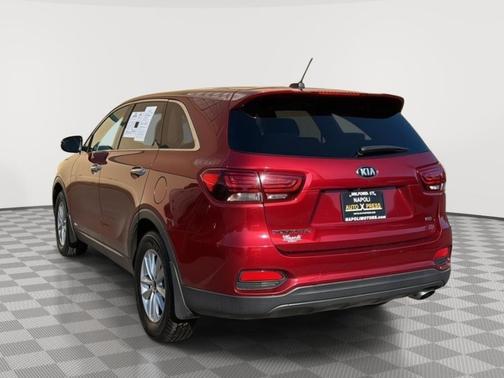 Passion Red 2019 Kia Sorento LX