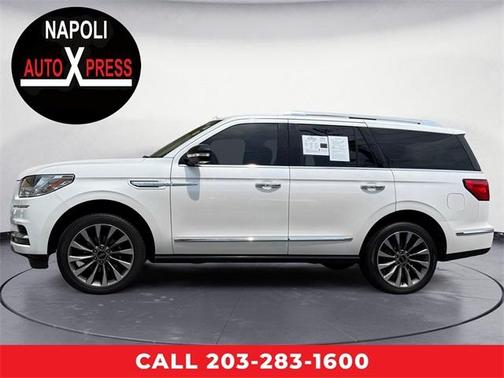 2019 Lincoln Navigator Select