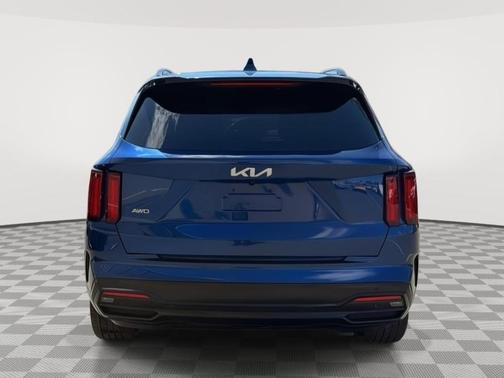 Sapphire Blue 2022 Kia Sorento SX
