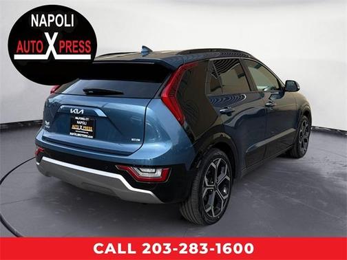 2023 Kia Niro SX Touring