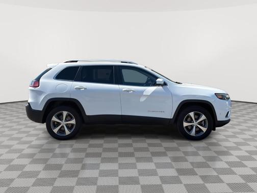 Bright White Clearcoat 2021 Jeep Cherokee Limited