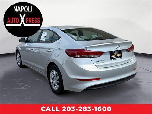 2018 Hyundai ELANTRA SE