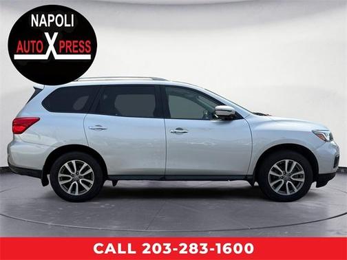 2020 Nissan Pathfinder S