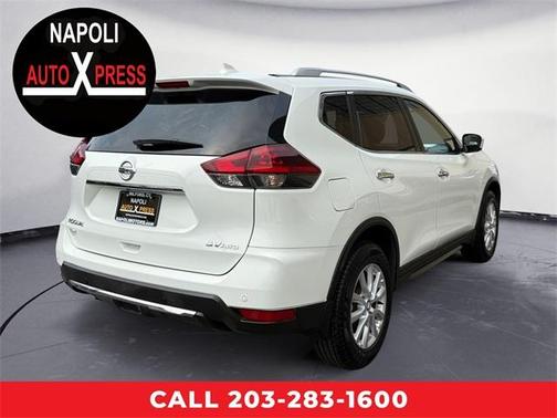 2020 Nissan Rogue SV