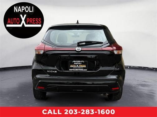 2021 Nissan Kicks S