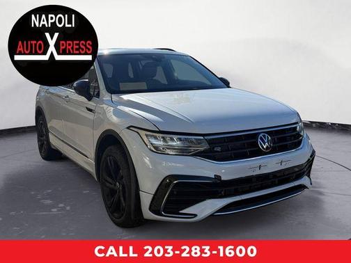 2024 Volkswagen Tiguan 2.0T SE R-Line Black
