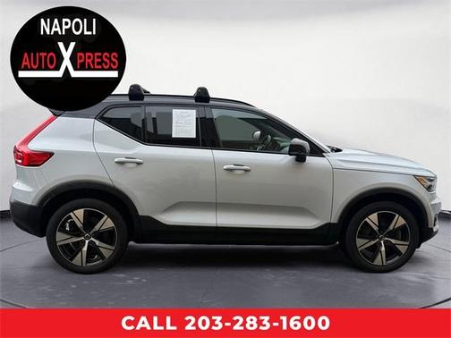 2021 Volvo XC40 Recharge Pure Electric P8