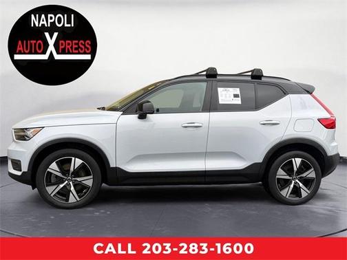 2021 Volvo XC40 Recharge Pure Electric P8