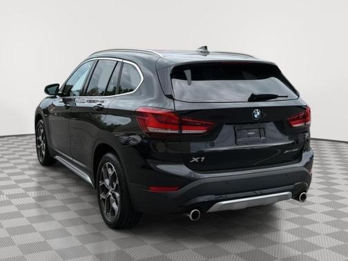 Black Sapphire Metallic 2020 BMW X1 xDrive28i