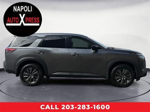 2023 Nissan Pathfinder S