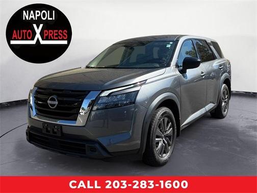 2023 Nissan Pathfinder S