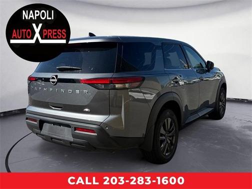 2023 Nissan Pathfinder S