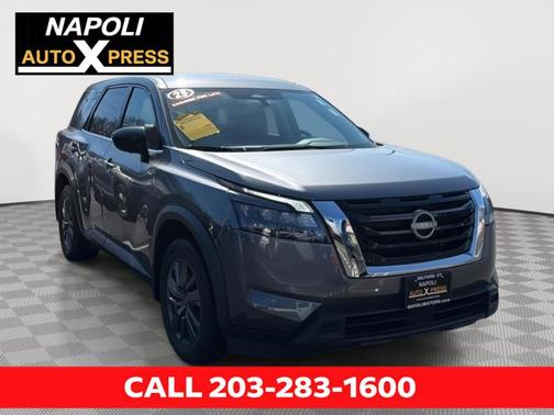 2023 Nissan Pathfinder S