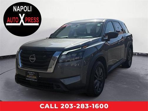 2023 Nissan Pathfinder S