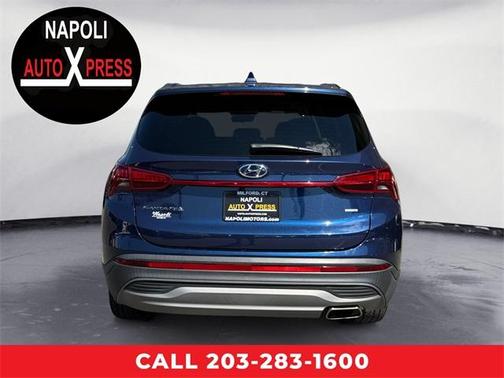 2022 Hyundai SANTA FE SE