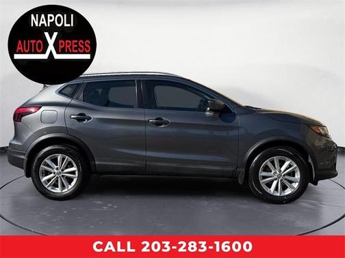 2018 Nissan Rogue Sport SV