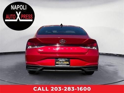 2021 Hyundai ELANTRA SE
