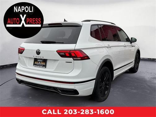 2022 Volkswagen Tiguan 2.0T SE R-Line Black