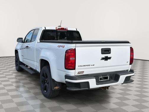 Summit White 2018 Chevrolet Colorado LT