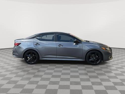 2 Tone Gray / Black Roof 2023 Nissan Sentra SR