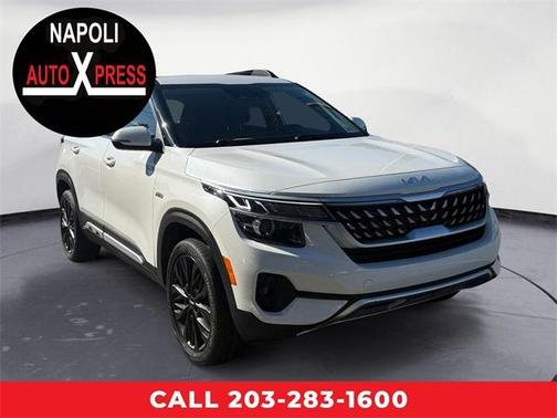 2022 Kia Seltos Nightfall