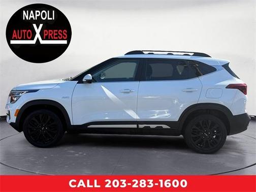 2022 Kia Seltos Nightfall