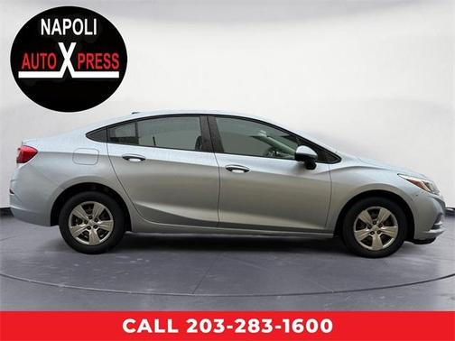 2018 Chevrolet Cruze LS