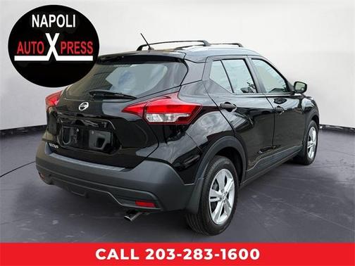 2019 Nissan Kicks S