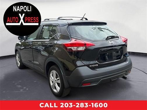 2019 Nissan Kicks S