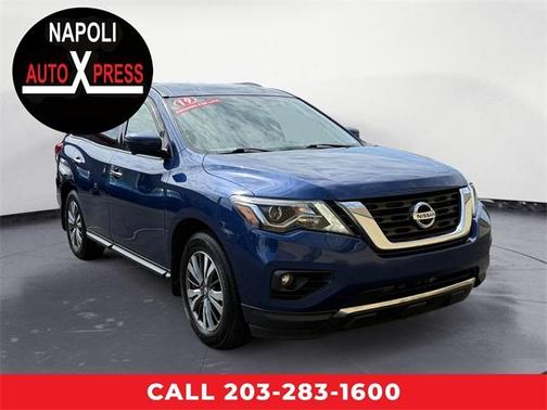 2019 Nissan Pathfinder SL