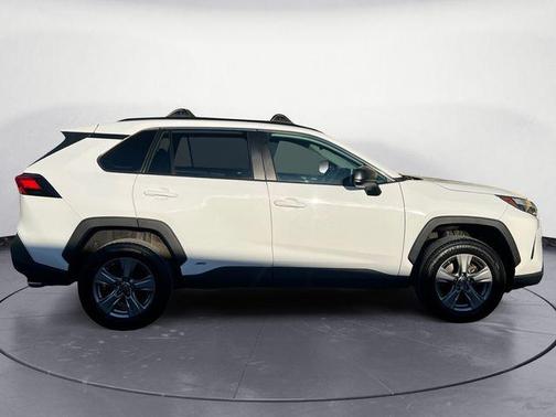 2023 Toyota RAV4 Hybrid LE