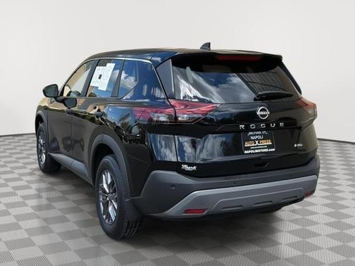 Black 2023 Nissan Rogue S