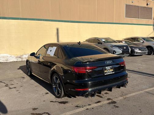 2018 Audi A4 2.0T Premium