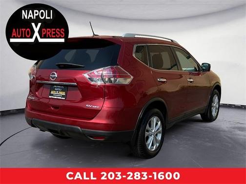 2016 Nissan Rogue SV