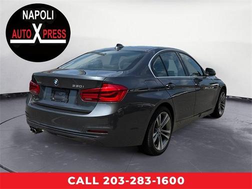 2018 BMW 330 i xDrive