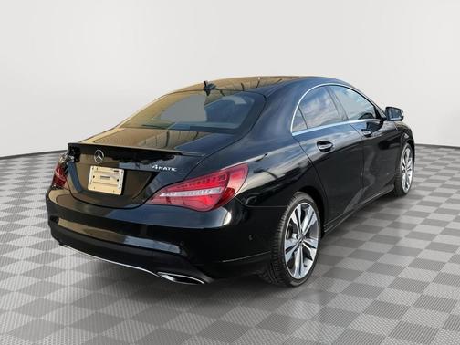 2018 Mercedes-Benz CLA 250 Base 4MATIC