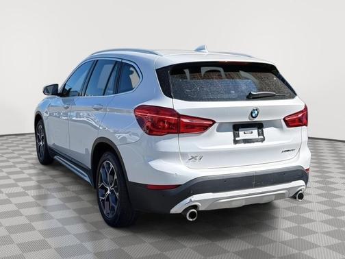 Mineral White Metallic 2021 BMW X1 xDrive28i
