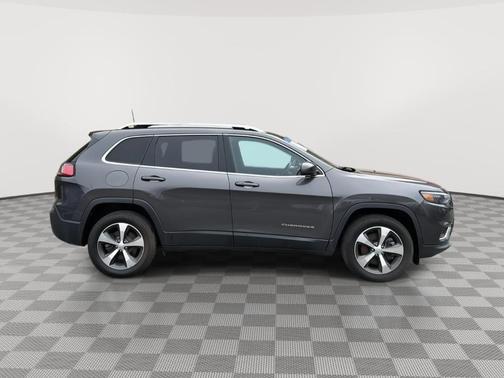 Gray 2020 Jeep Cherokee Limited