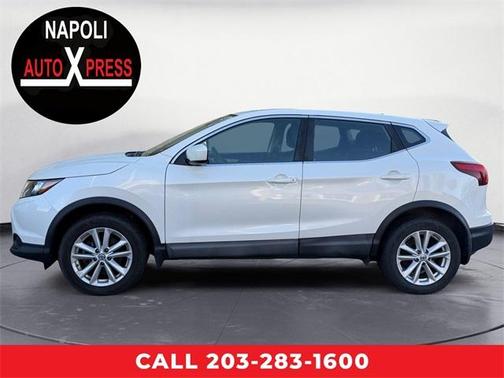 2017 Nissan Rogue Sport S