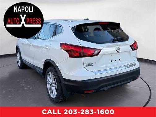 2017 Nissan Rogue Sport S