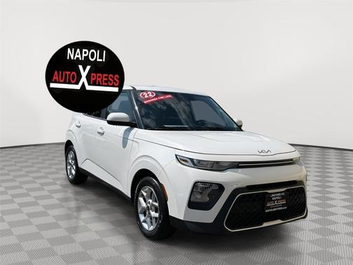 2022 Kia Soul LX